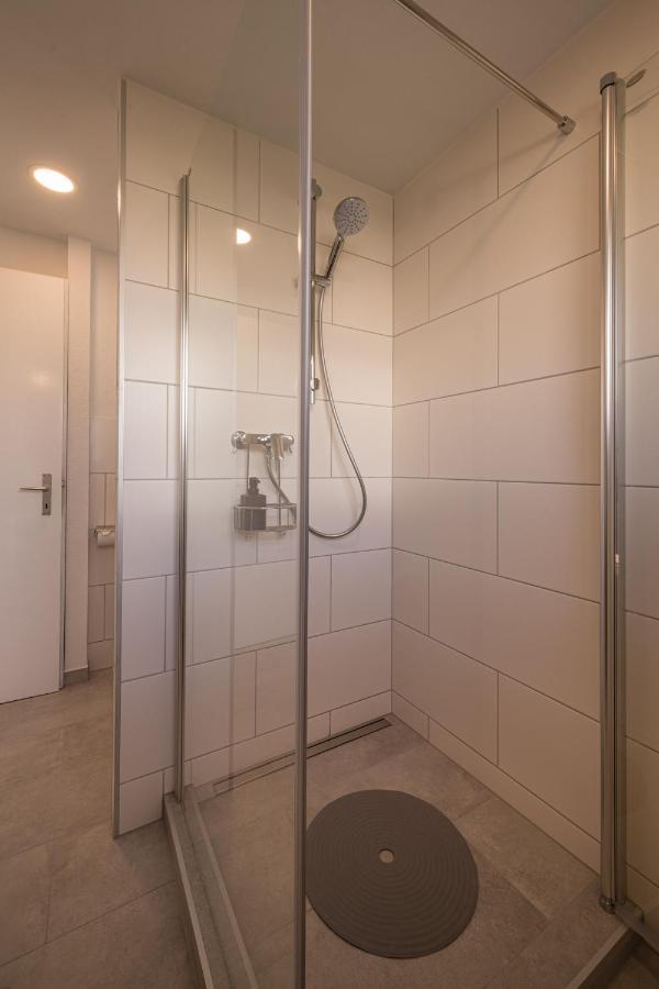 2 Bedroom Mountain View Apartment Интерлакен Экстерьер фото